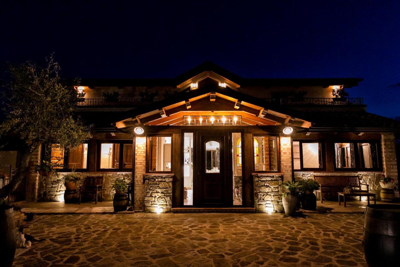 Il Mandorlo Fiorito Bed And Breakfast Ogliastro Cilento Exterior foto