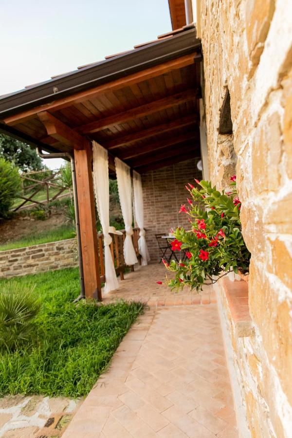 Il Mandorlo Fiorito Bed And Breakfast Ogliastro Cilento Exterior foto