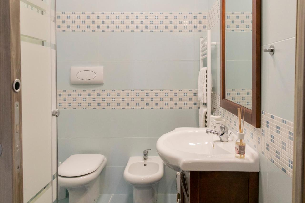 Il Mandorlo Fiorito Bed And Breakfast Ogliastro Cilento Exterior foto